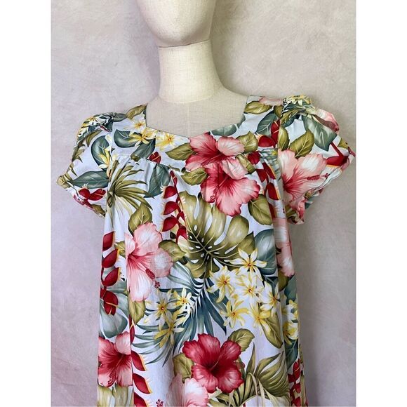 Vintage 90s Hilo Hattie Hawaiian Dress - Picture 2 of 7